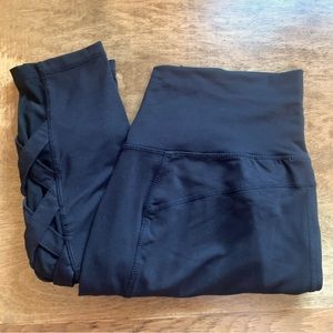 Black Leggings with Lattice Detail | Reitman’s Hyba | Size M